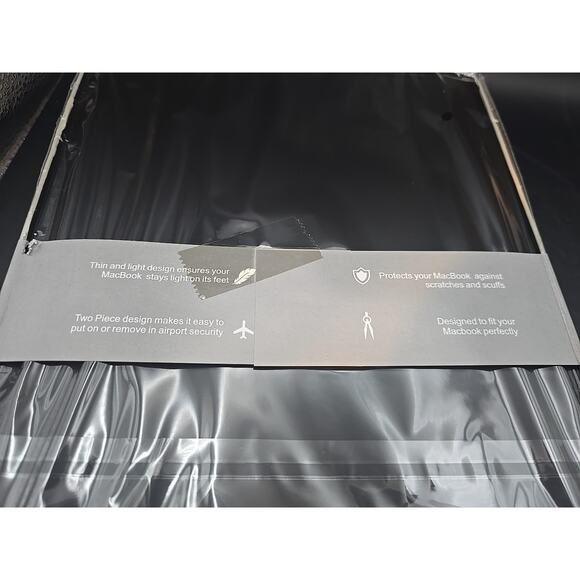 Textured Case Shell For 2022 Air 13" Beige / Plaid Squares - Picture 6 of 8